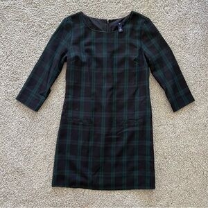 Gap winter plaid dress. Shift dress, short dress. Christmas dress